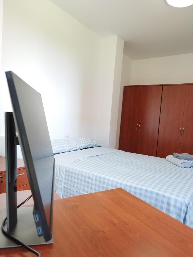 Bed and Breakfast Vivienda Vacacional Compartida Radazul Exterior foto